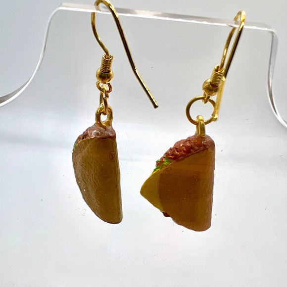 Taco Earrings - Food Earrings - Mini Brands Foodie Series 2 - Fun Earrings - Picture 4 of 9